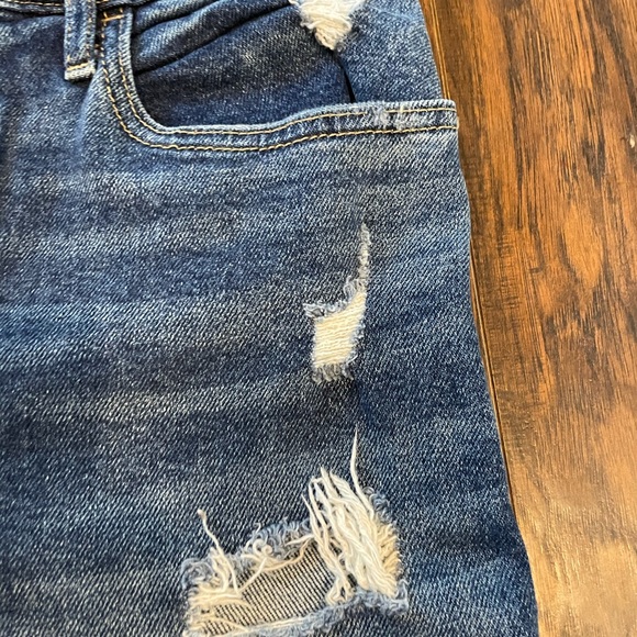Hollister distressed mom jeans - Picture 6 of 10